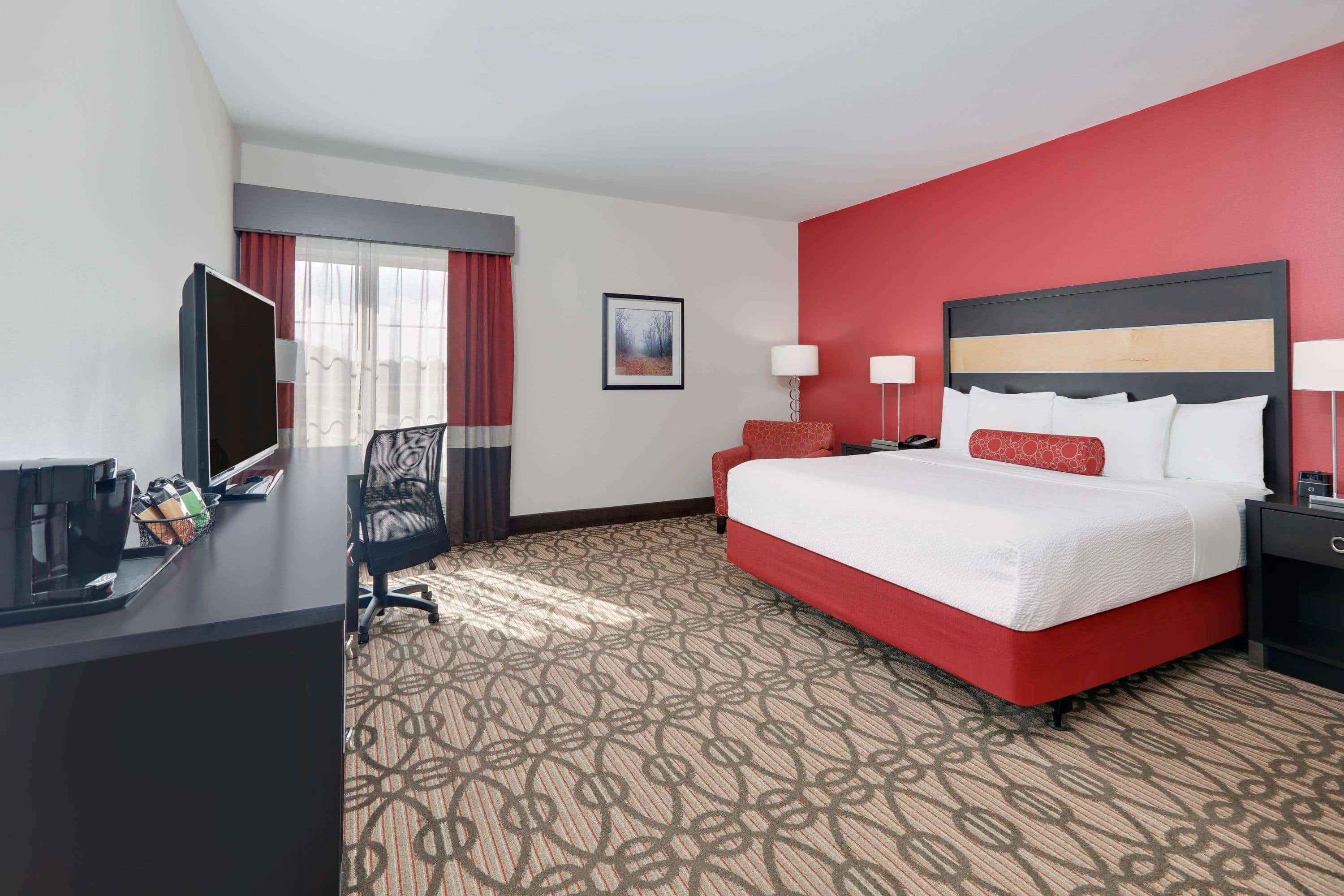 La Quinta By Wyndham Starkville At Msu Exterior photo